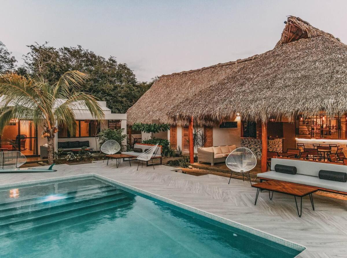 Surf And Yoga Retreat Nicaragua La Albina Exterior foto